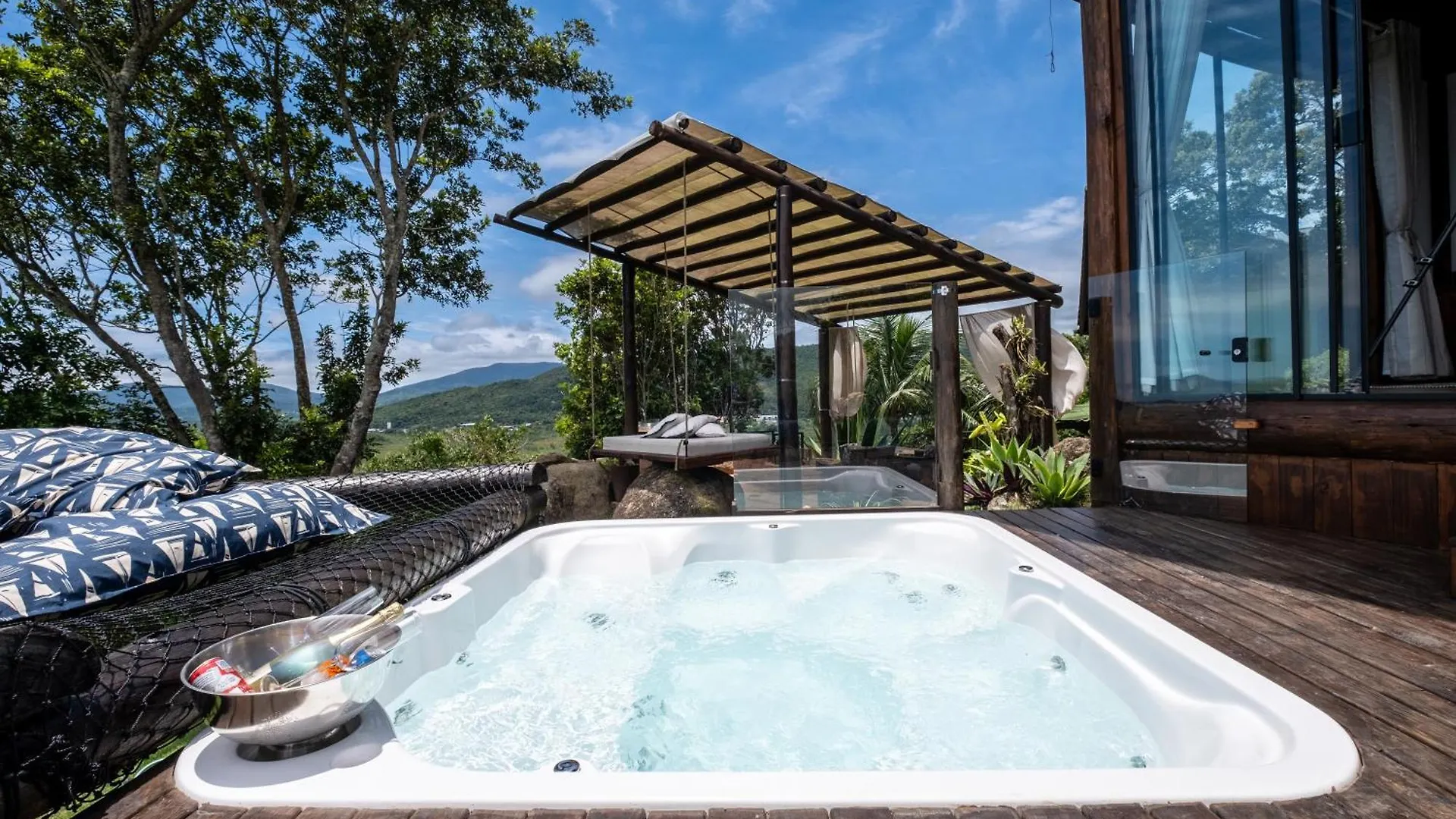Riviera Santo Antonio Villa Florianopolis 0*,  Brazil